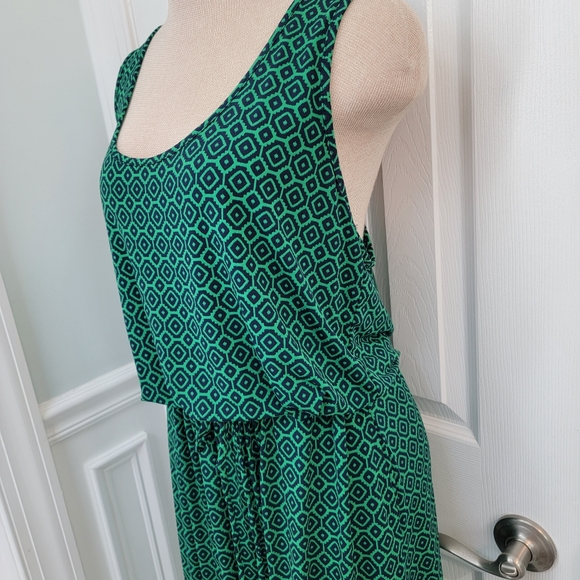 2/$20 Banana Republic Geometric Dress Large - Picture 3 of 9